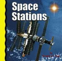 Space stations 표지 이미지