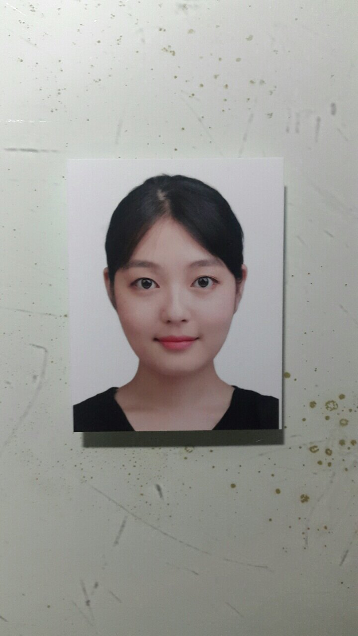 장지윤님의 서재