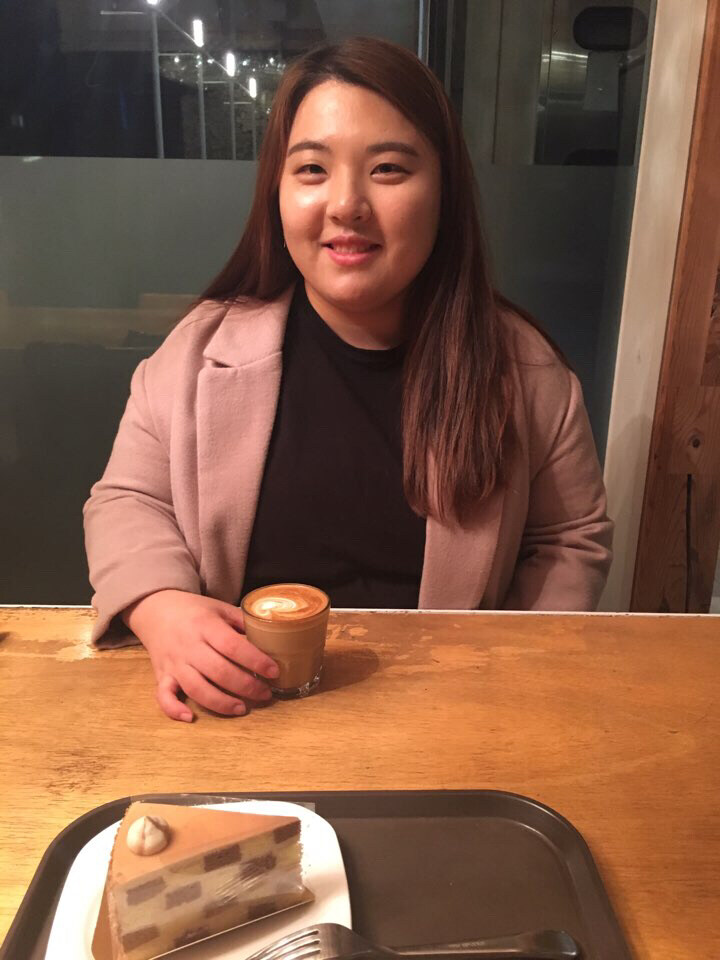 한발짝 천천히 걸어볼까?