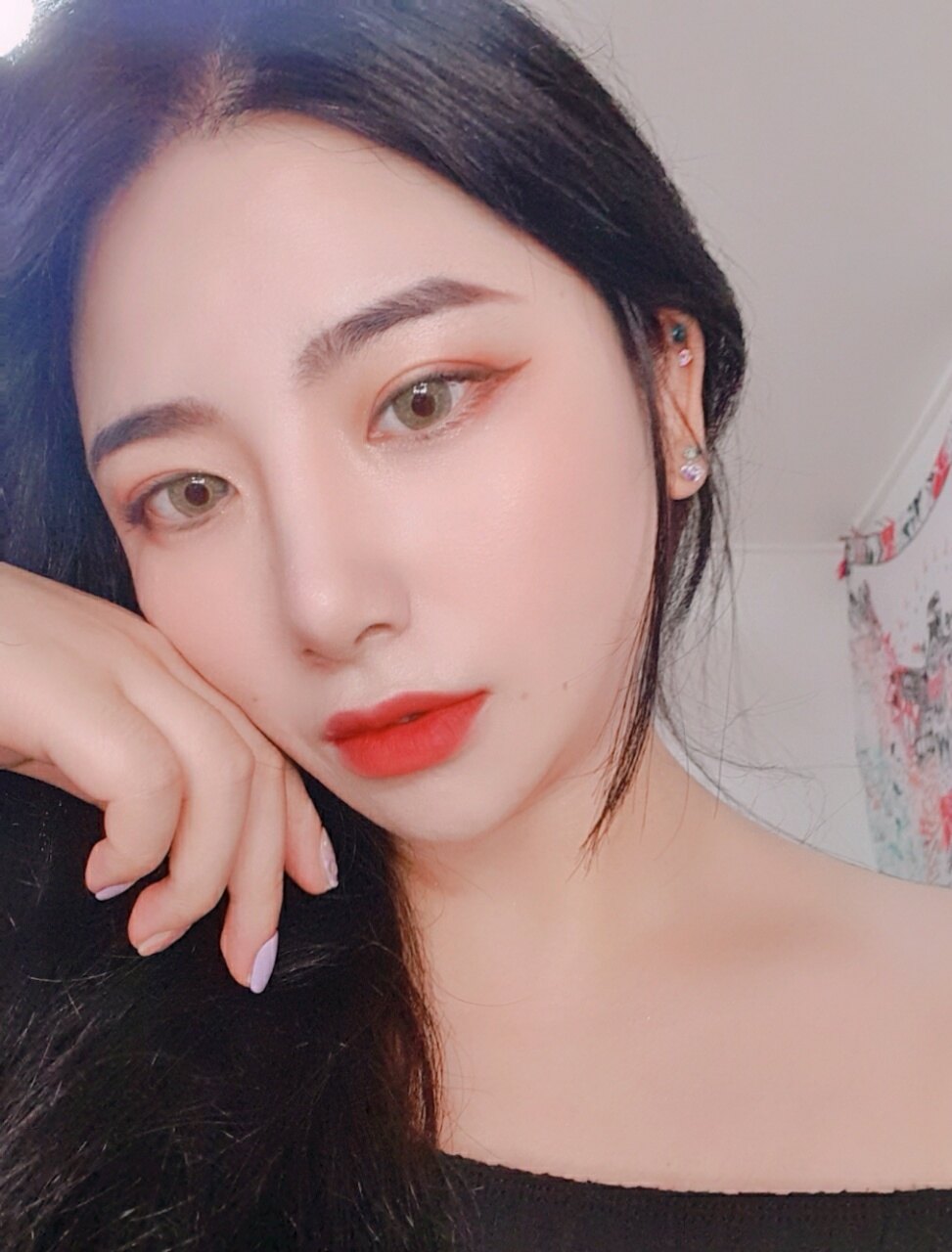 Sara Naim Lee님의 서재