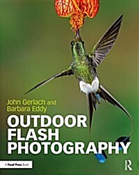 OUTDOOR FLASH PHOTOGRAPHY (Paperback)
