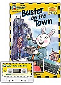 Postcards from Buster Level 1: Buster on the Town (Paperback + Tape)