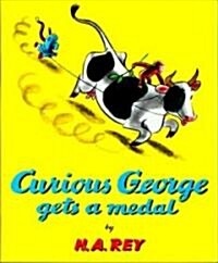 [중고] Curious George Gets a Medal (Paperback)