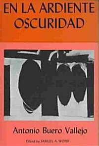 En La Ardiente Oscuridad (Paperback)