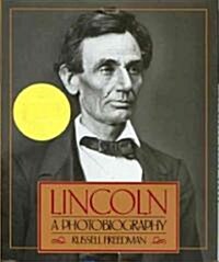 [중고] Lincoln: A Photobiography (Paperback)