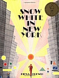 [중고] Snow White in New York (Paperback)