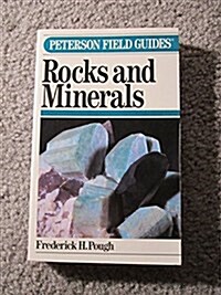 A Field Guide to Rocks and Minerals (Peterson Field Guides) (Paperback, 4th)