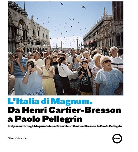 Italy Seen Through Magnums Lens: From Henri Cartier-Bresson to Paolo Pellegrin (Paperback)