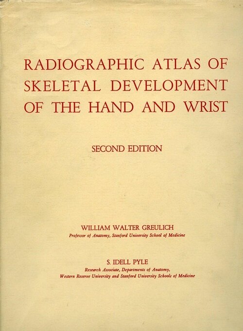 Radiographic Atlas of Skeletal Development of the Hand and Wrist (Hardcover, 2)
