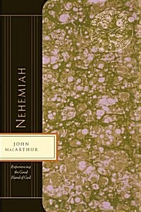 Nehemiah: MacArthur Study Guide (Paperback)