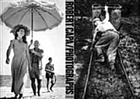 Robert Capa Photographs (Paperback)