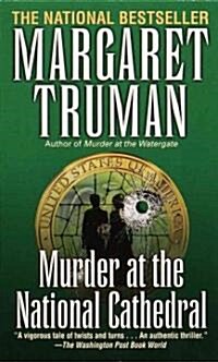 Murder at the National Cathedral (Mass Market Paperback)