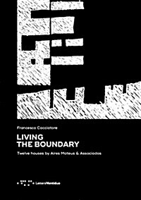 LIVING THE BOUNDARY (Paperback)