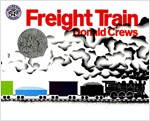 Freight Train: A Caldecott Honor Award Winner (Paperback)