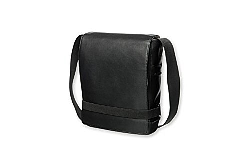 Moleskine Classic Reporter Bag, Black (9.5 X 11.75 X 2.25) (Fabric)