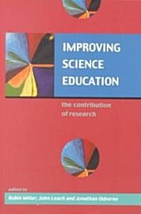 IMPROVING SCIENCE EDUCATION (Paperback)