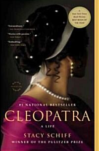 Cleopatra: A Life (Paperback)
