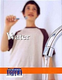 Water (Hardcover)