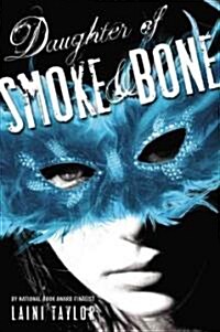 Daughter of Smoke & Bone (Hardcover)