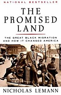 The Promised Land: The Great Black Migration and How It Changed America (Helen Bernstein Book Award) (Paperback)