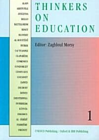 Thinkers on Education (Paperback)
