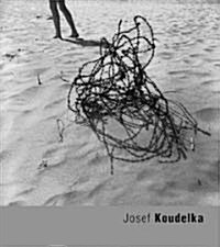 Josef Koudelka (Paperback)