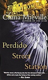 Perdido Street Station (Mass Market Paperback)