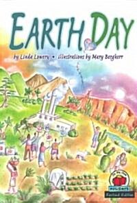 Earth Day (Paperback, Revised)