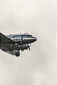 Notebook DC-3 Airplane Flying (Paperback)