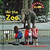 [중고] At the Zoo (Library Binding)