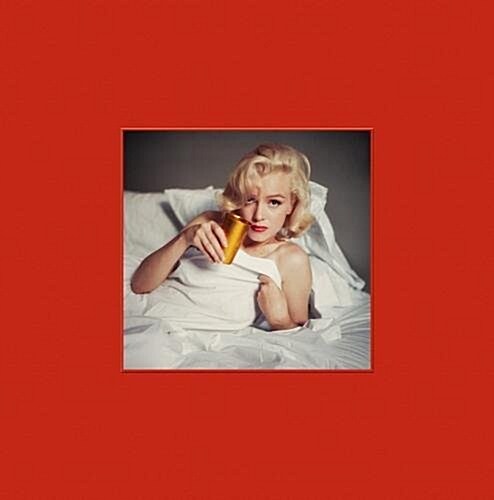 The Essential Marilyn Monroe - The Bed Print : Milton H. Greene: 50 Sessions (Hardcover, Edition with numbered copies)