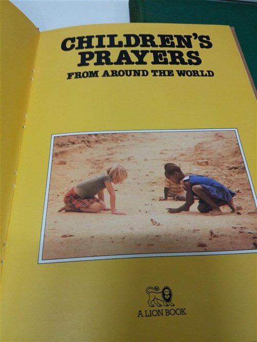 [중고] children‘s prayers from around the world (1982) (1)