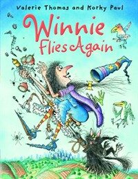 Winnie Flies Again (Paperback)