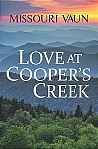 Love at Coopers Creek (Paperback)