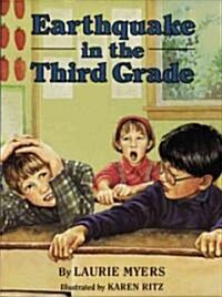 Earthquake in the Third Grade (Paperback)