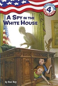 A Spy in the White House (Paperback)
