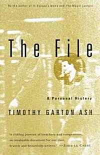 The File: A Personal History (Paperback)