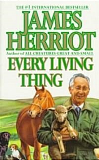 Every Living Thing (Paperback, Reissue)