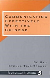 [중고] Communicating Effectively With the Chinese (Paperback)