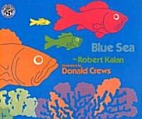 Blue Sea (Prebound, School & Librar)