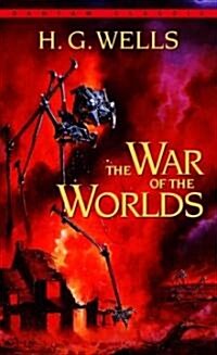 The War of the Worlds (Mass Market Paperback)