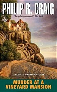 Murder at a Vineyard Mansion (Mass Market Paperback)