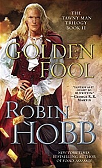 Golden Fool: The Tawny Man Trilogy Book 2 (Mass Market Paperback)