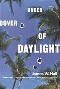 Under Cover of Daylight (Paperback, New ed)