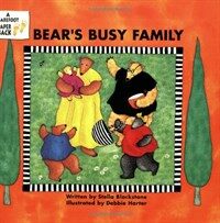 Bear's Busy Family (Paperback)