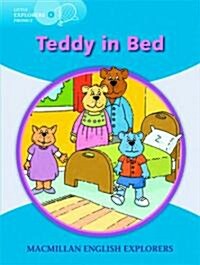 Little Explorers B Teddy in Bed (Paperback)