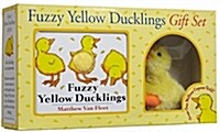 Fuzzy Yellow Ducklings Gift Set [With Plush] (Hardcover)
