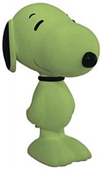 Peanuts Snoopy Flocked Vinyl Figure: Green 8 (Other)