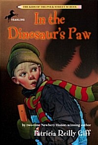 [중고] In the Dinosaurs Paw (Paperback)