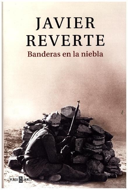 BANDERAS EN LA NIEBLA (Paperback)